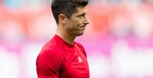 Бент: 136 млн. е много за Левандовски 